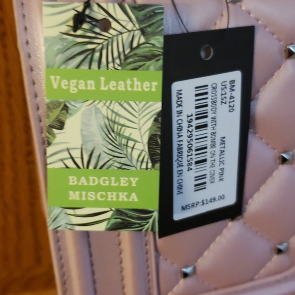 Badgley Mischka Crossbody Bag - Picture 5 of 12